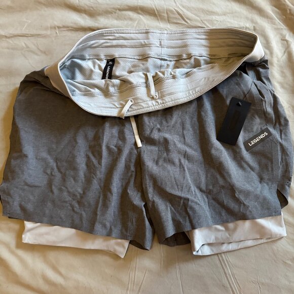 Men's workout shorts with compression - Picture 1 of 4